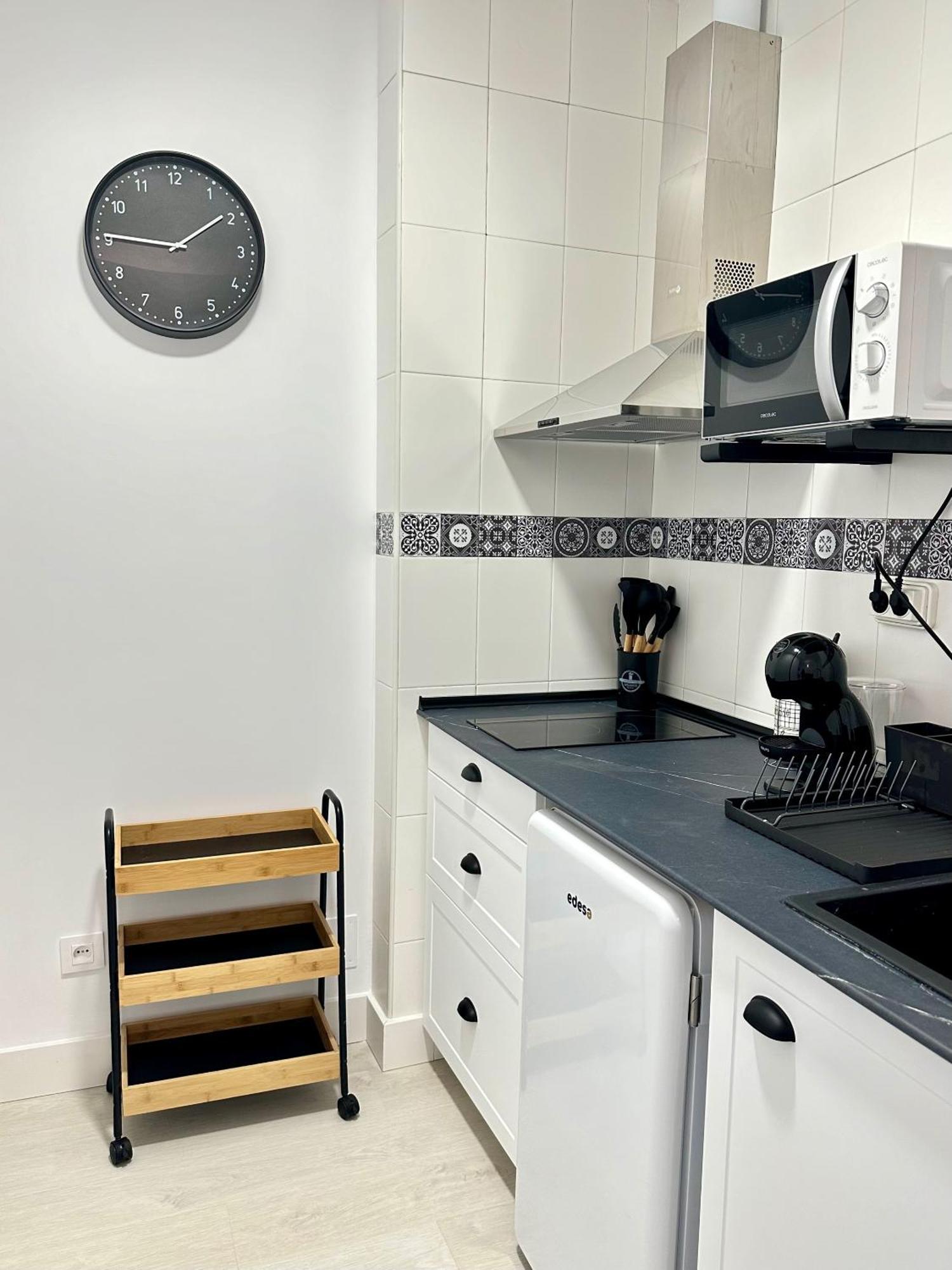 Apartamentos Val De โกมิญาส ภายนอก รูปภาพ
