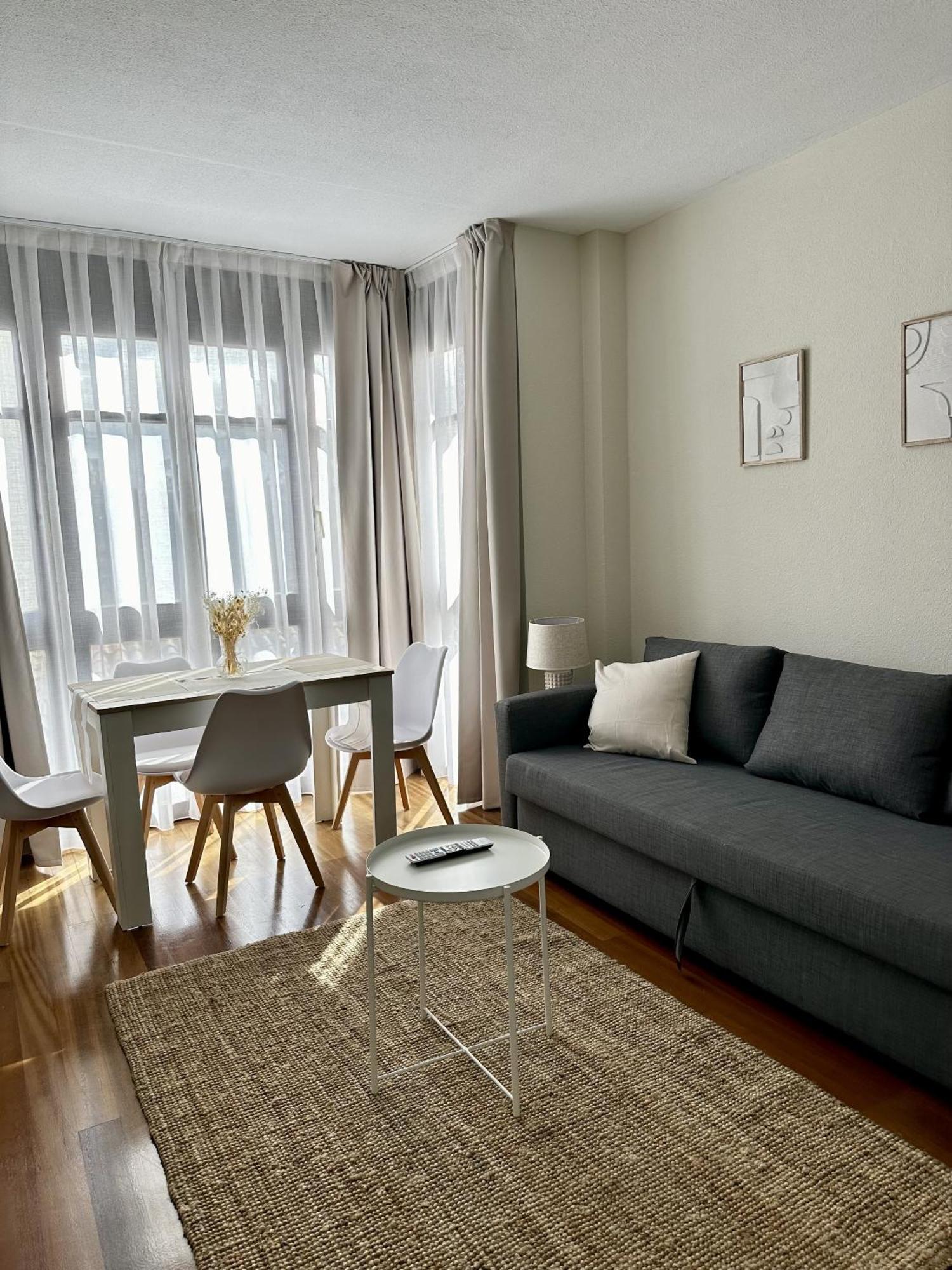 Apartamentos Val De โกมิญาส ภายนอก รูปภาพ